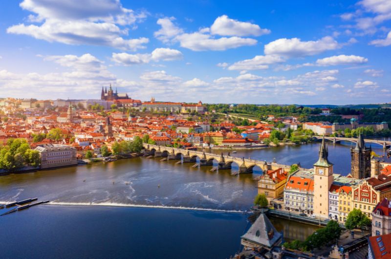https://reservar-viaje.es.tui.com/single_product.php?pkt_id=6801&Produto=Lo Mejor de Centroeuropa (desde Praga)- CAM NETO&destino=REPÚBLICA CHECA 