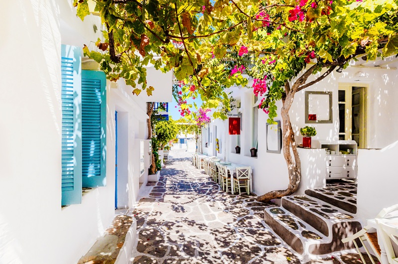 https://viagemonline.pt.tui.com/pt/idea/49837173/mykonos-santorini 