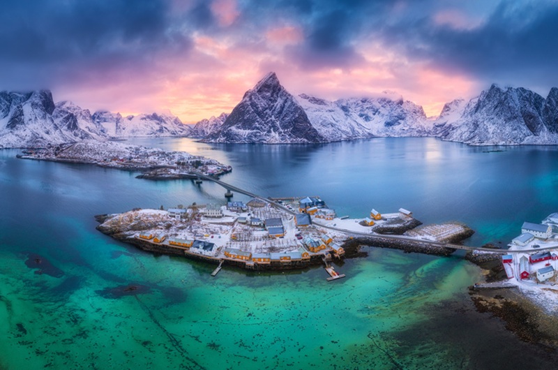 https://viagemonline.pt.tui.com/pt/idea/51775478/ilhas-lofoten-e-vesteralen-ao-teu-ritmo 