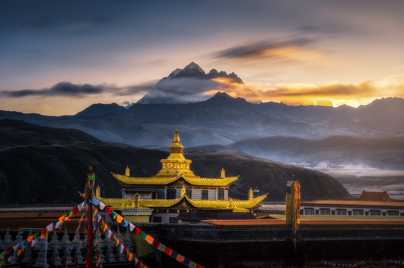https://pt.tui.com/single_product.php?pkt_id=7465&Produto=Capitais Chinesas e Tibete&destino=CHINA 