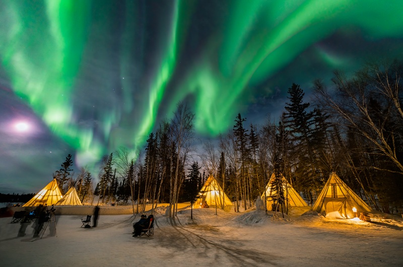 https://pt.tui.com/single_product.php?pkt_id=8095&Produto=Montanhas Rochosas e Auroras em Yellowknife&destino=CANADÁ 